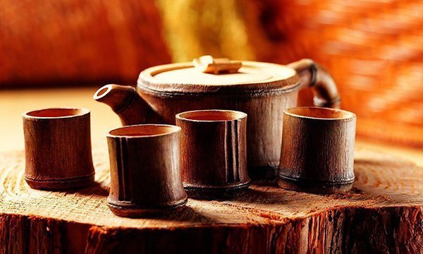 Bamboo teaware has both ornamental and collection value