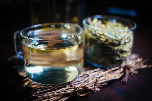 The water quality is important for steeping tea