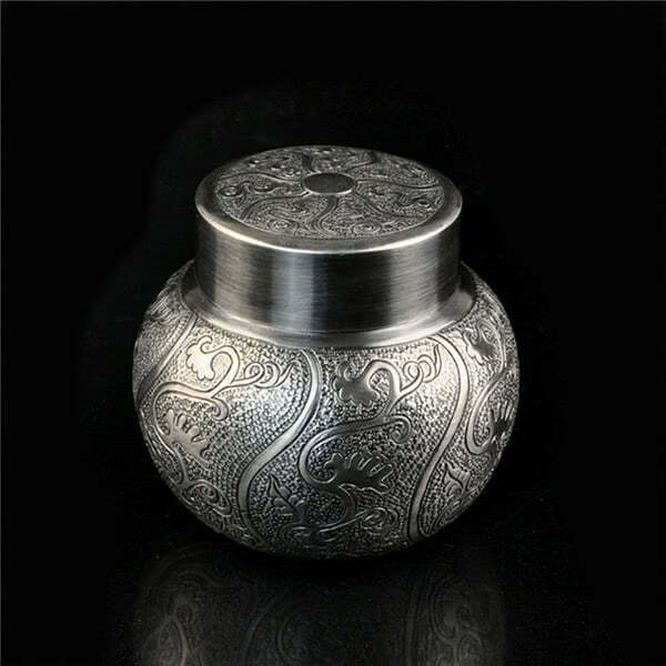 Silver tea container has an exquisite appearance but expensive