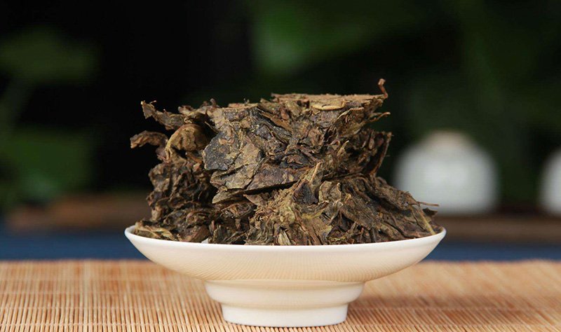 Dark tea usually extrude into a tea brick for better preservation