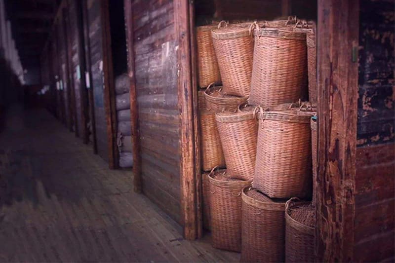 Liu Bao tea needs aging for some time before sold