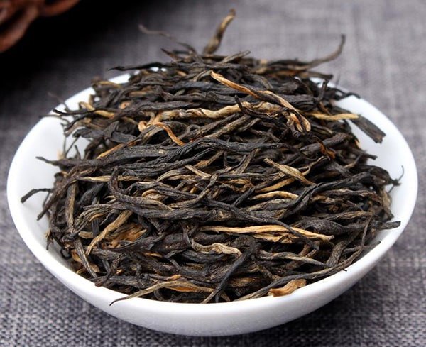 Dianhong Pine Needle