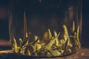 Meng Ding Huang Ya tea used to be as a tribute only for the Royal