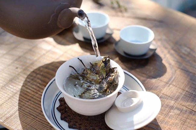 Rinse the tea before brewing helps wake the leaves up