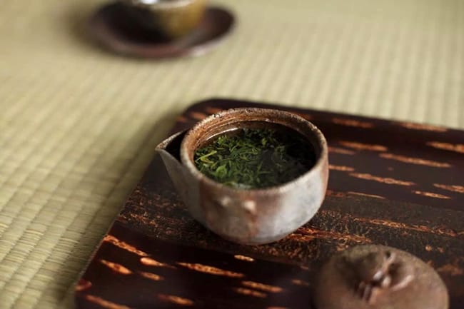 To brew Gyokuro needs relatively cold water and a longer steeping time