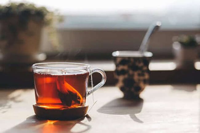Making tea with a tea bag is so convenient